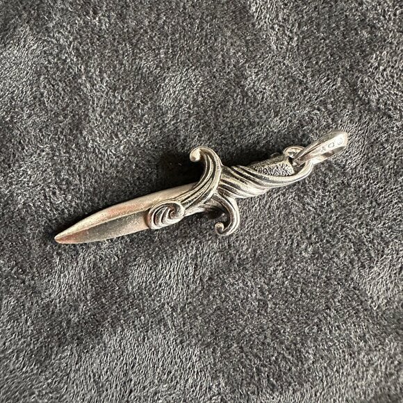 David Yurman Waves Dagger Amulet Pendant w/ Black Diamonds - 44mm - Picture 8 of 12